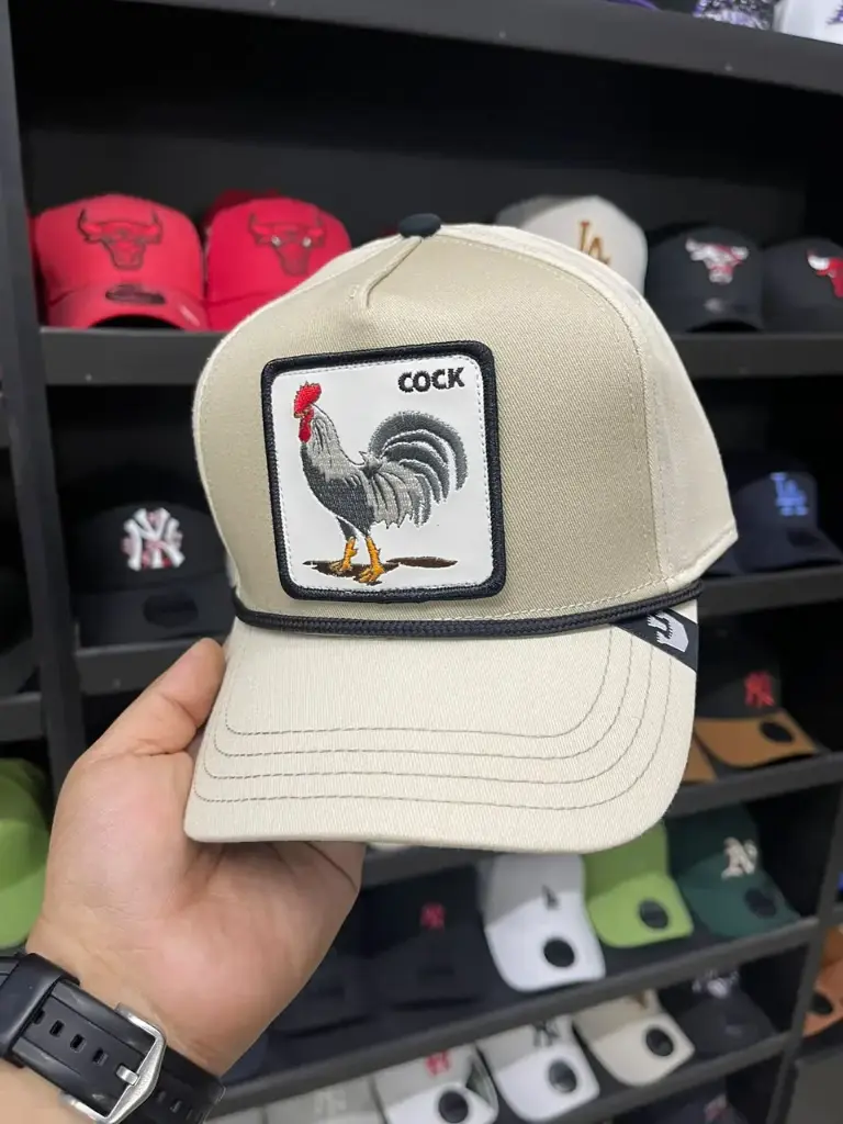Cock Beige