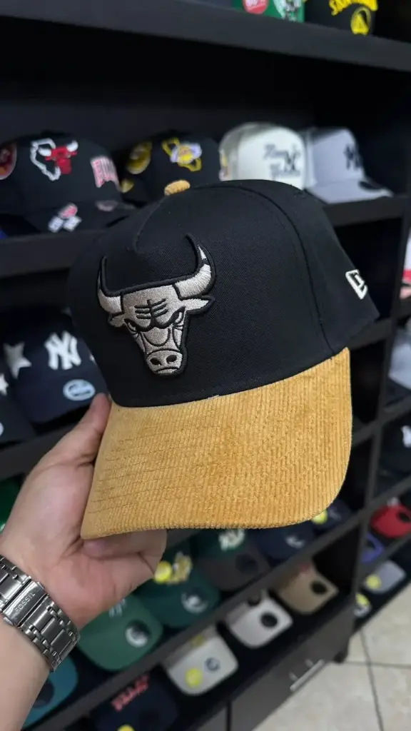 9forty Bulls Negra 