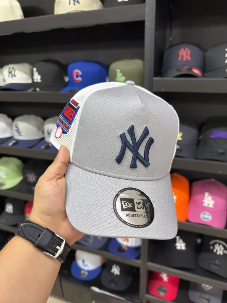 9forty Yankees Gris de Dama 