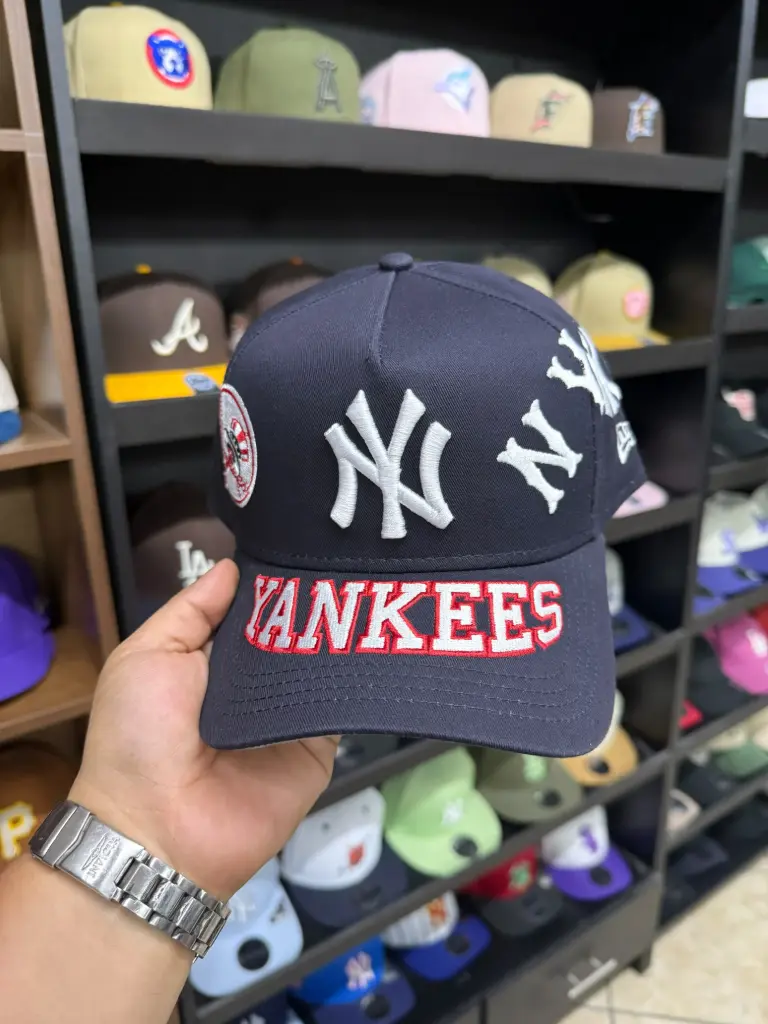 9forty Yankees azul Oscuro
