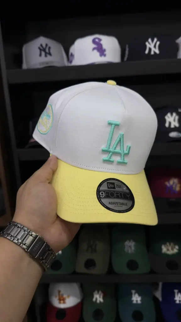 9forty LA Amarilla con blanco 