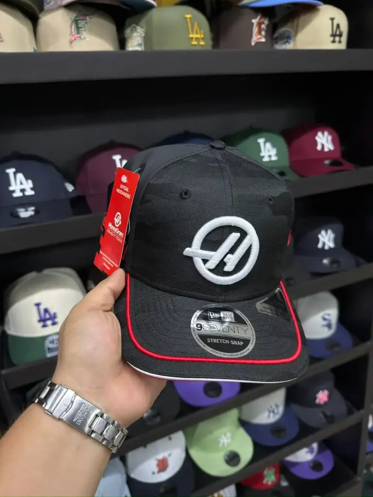 gorra F1 Hass