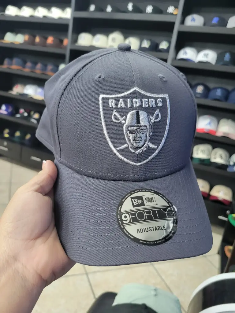 9forty Raiders Gris 