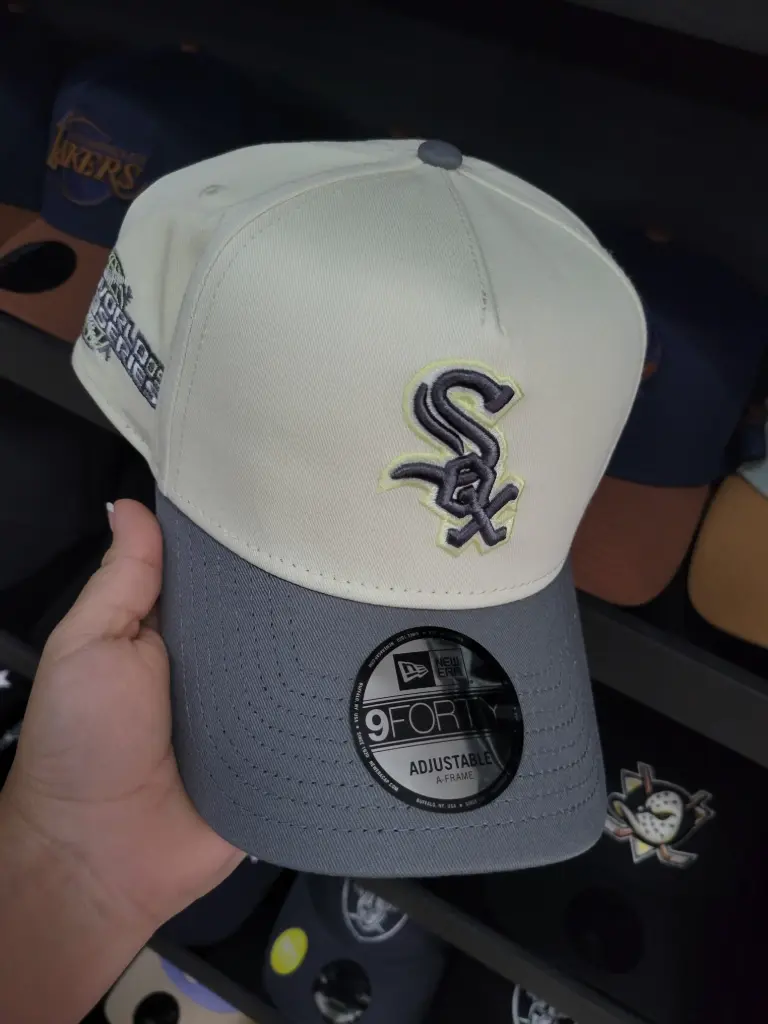 9forty Sox beich con gris 